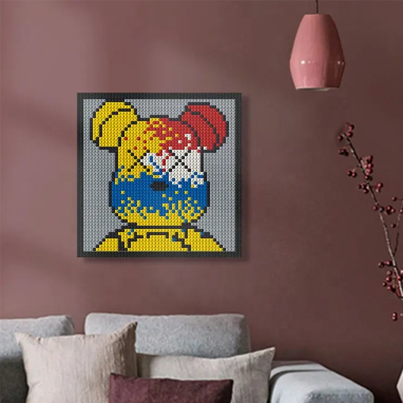 Pixel Art - The Bearbrick - My Freepixel