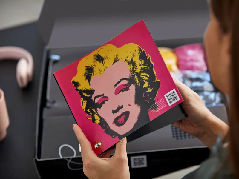 Pixel Art - Andy Warhol's Marilyn Monroe - My Freepixel